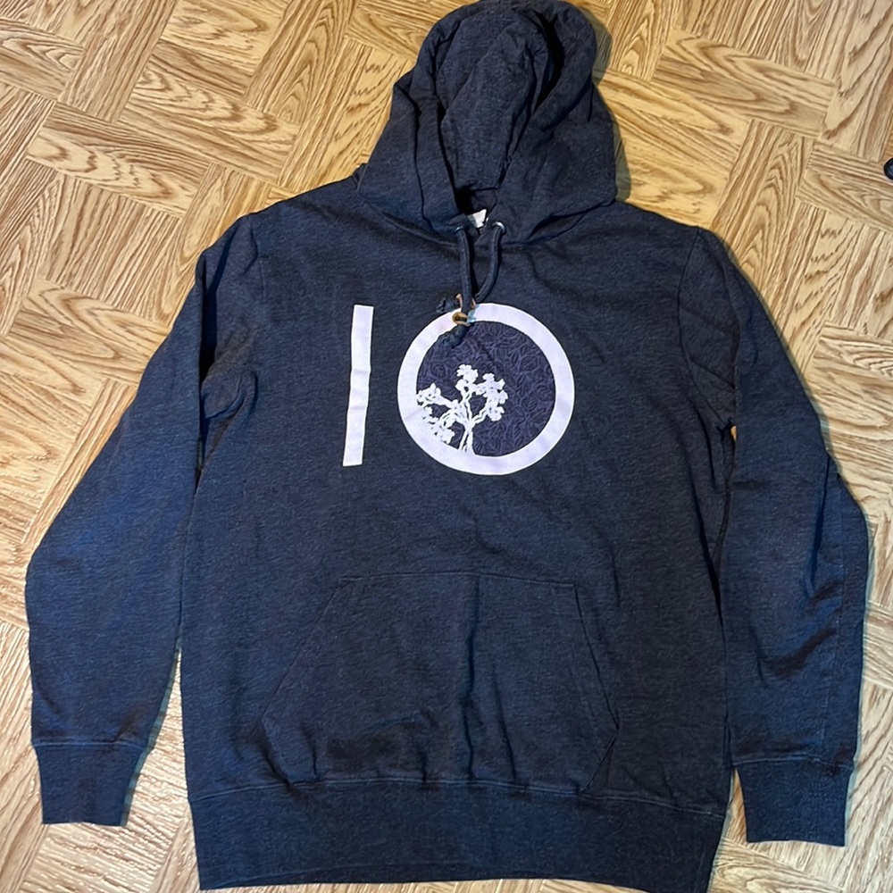 Medium ten tree hoodie